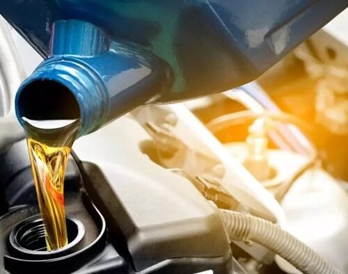 همه چیز درباره روغن واسکازین + انواع روغن واسکازین و کاربردهای آن - روغن واسکازین|روغن واسکازین چیست |زمان تعویض روغن واسکازین|انواع روغن گیربکس|هزینه‌های روغن گیربکس|معرفی و کاربرد روغن دنده|روغن واسکازین در خودرو|قیمت واسکازین