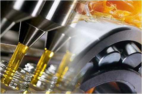 کدام یک برای خنک کردن قطعات بهتر است، روغن یا گریس؟-در این مقاله، تفاوت گریس و روغن صنعتی را از نظر ساختار، عملکرد، کاربرد و شرایط کاری بررسی کرده‌ایم تا انتخاب روانکار صحیح برای تجهیزات صنعتی آسان‌تر شود.