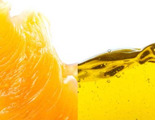 هرآنچه باید درباره تفاوت گریس و روغن صنعتی بدانید-در این مقاله، تفاوت گریس و روغن صنعتی را از نظر ساختار، عملکرد، کاربرد و شرایط کاری بررسی کرده‌ایم تا انتخاب روانکار صحیح برای تجهیزات صنعتی آسان‌تر شود.