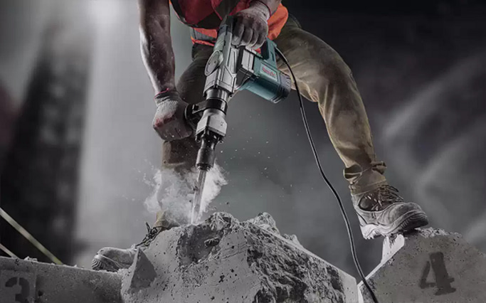 اهمیت گریسکاری چکش تخریب-با انتخاب گریس مناسب چکش تخریب، هزینه تعمیرات را کاهش دهید و عملکرد دستگاه را بهینه کنید. در این مقاله هرآنچه قبل از انتخاب گریس باید بدانید، بخوانید.